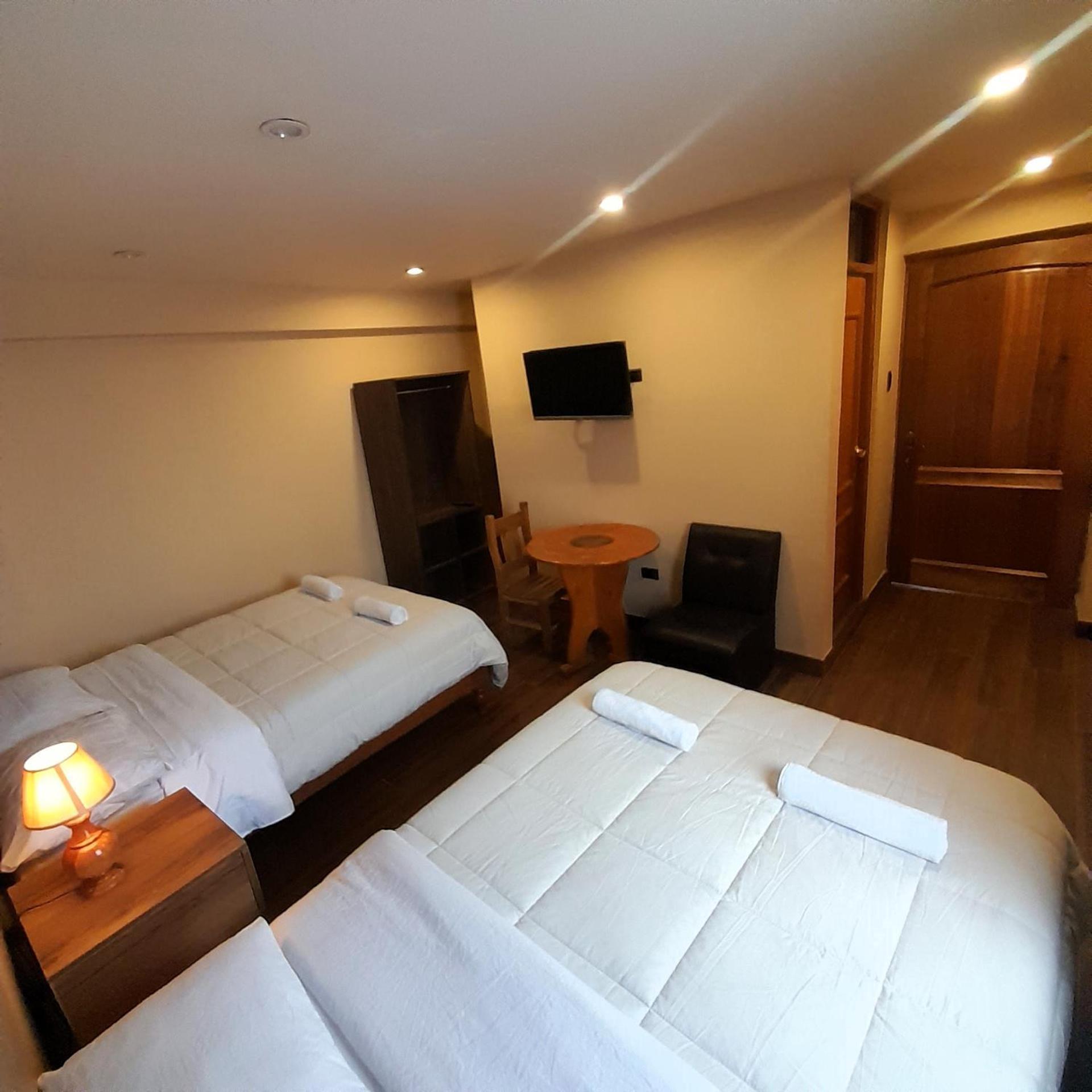 Laguna House 瓦拉斯 外观 照片